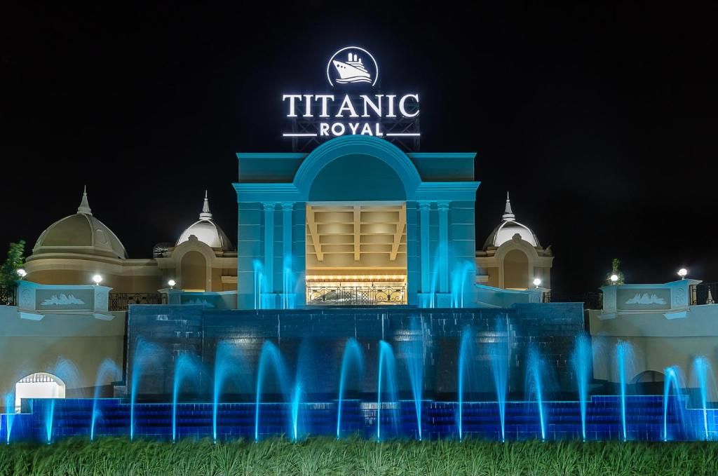 Hurgada - Hotel Titanic Royal 5*