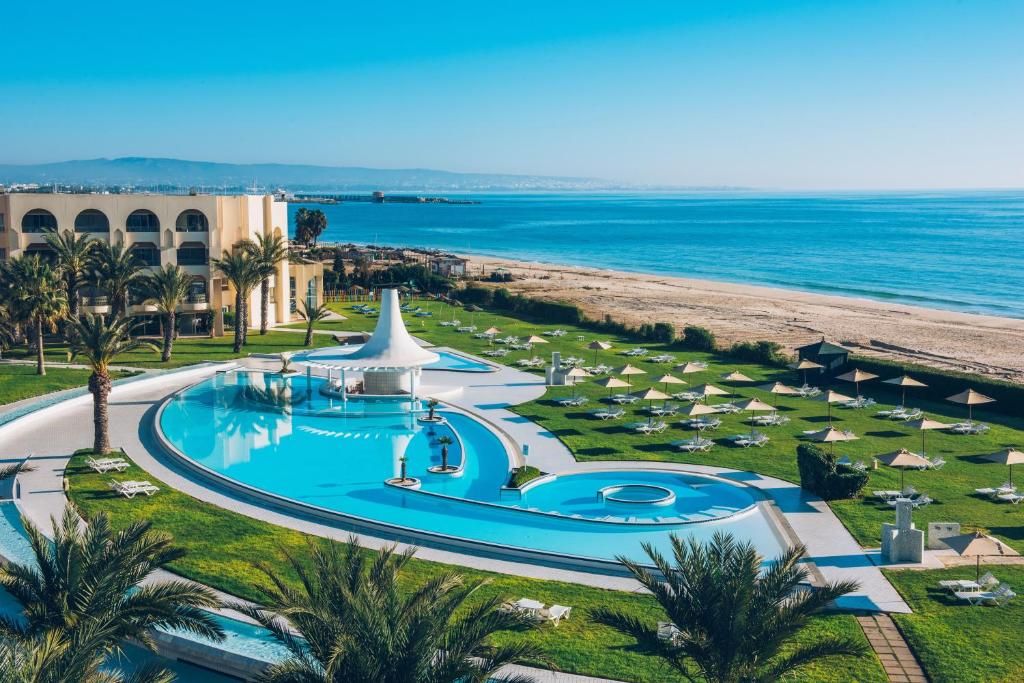 Yasmine Hammamet - Iberostar Waves Averroes 4****